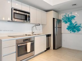 2602 E Hallandale Beach Blvd R1207, Hallandale Beach FL 33009