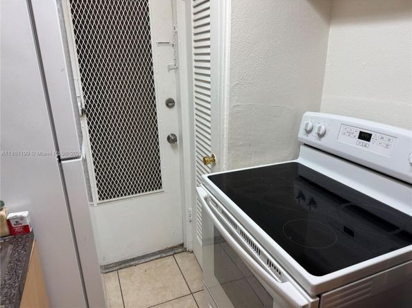 1851 NE 168th St A2, North Miami Beach FL 33162