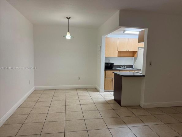 1851 NE 168th St A2, North Miami Beach FL 33162
