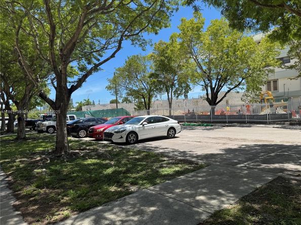1851 NE 168th St A2, North Miami Beach FL 33162