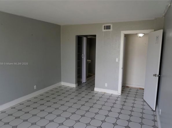 6195 Rock Island Rd 204, Tamarac FL 33319