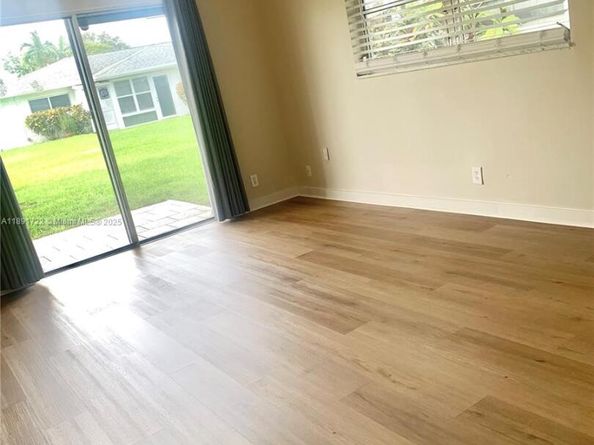 1057 NW 83rd Ave D47, Plantation FL 33322
