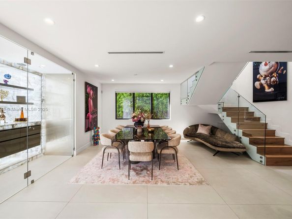 710 S Shore Dr, Miami Beach FL 33141