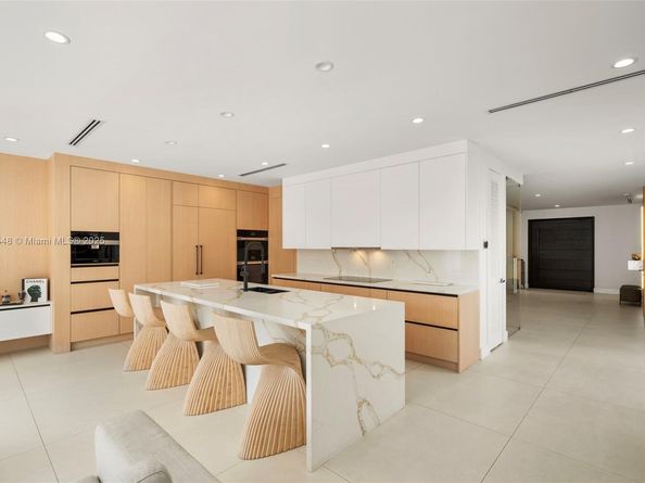 710 S Shore Dr, Miami Beach FL 33141