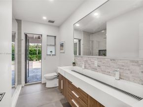 7550 SW 60th St, Miami FL 33143