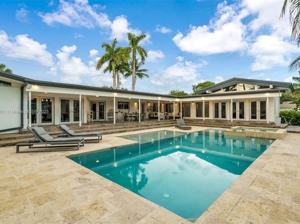 7550 SW 60th St, Miami FL 33143