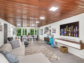 7550 SW 60th St, Miami FL 33143