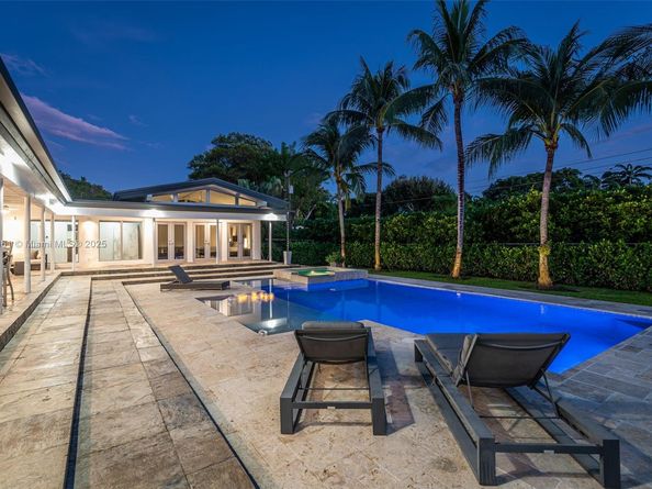 7550 SW 60th St, Miami FL 33143