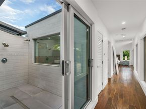7550 SW 60th St, Miami FL 33143
