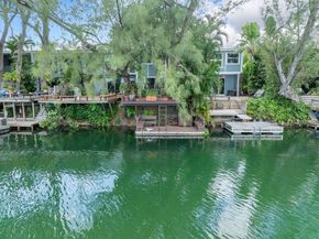 4905 SW 71st Pl, Miami FL 33155