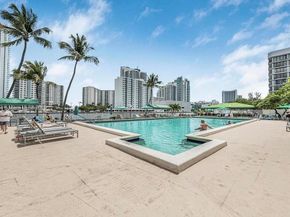1000 Parkview Dr 226, Hallandale Beach FL 33009