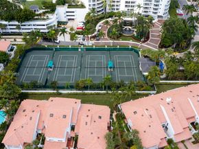 21050 Point Pl 401, Aventura FL 33180