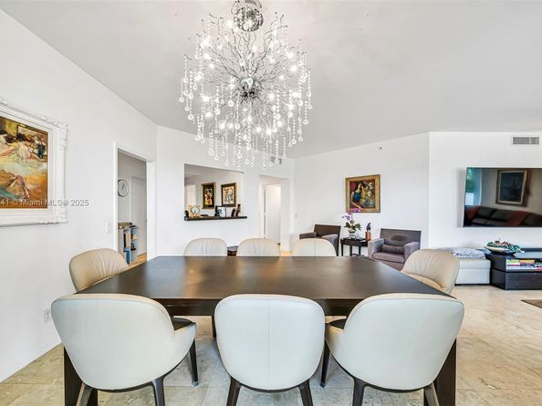 21050 Point Pl 401, Aventura FL 33180