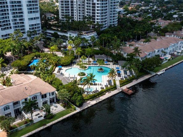 21050 Point Pl 401, Aventura FL 33180