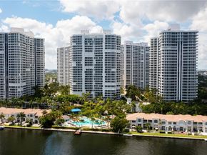 21050 Point Pl 401, Aventura FL 33180