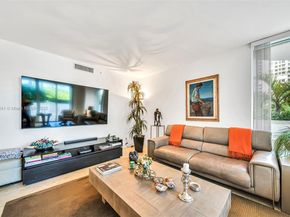21050 Point Pl 401, Aventura FL 33180