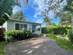 1955 Washington St, Hollywood FL 33020