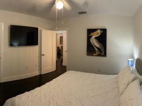 1955 Washington St, Hollywood FL 33020