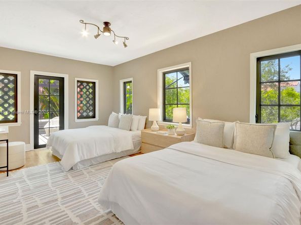 447 Giralda Ave., Coral Gables FL 33134