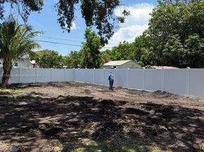 5636 Arthur St, Hollywood FL 33021