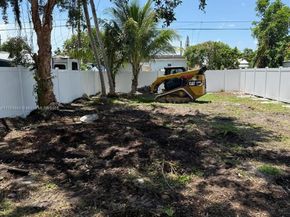 5636 Arthur St, Hollywood FL 33021