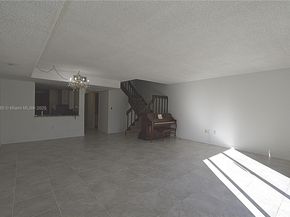 7625 SW 106th Ave, Miami FL 33173