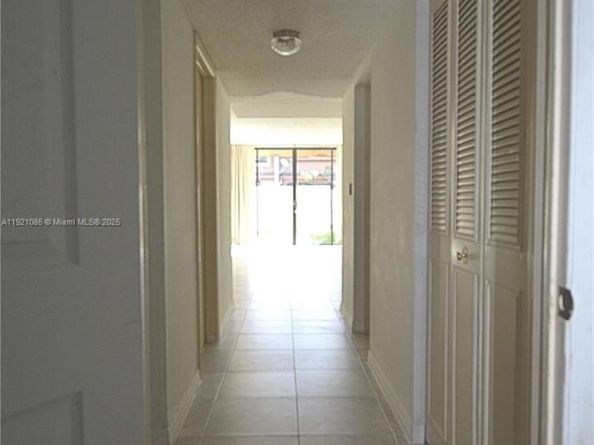 7625 SW 106th Ave, Miami FL 33173