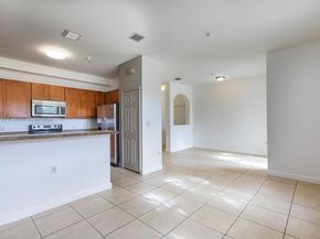 10022 NW 7th St 206, Miami FL 33172