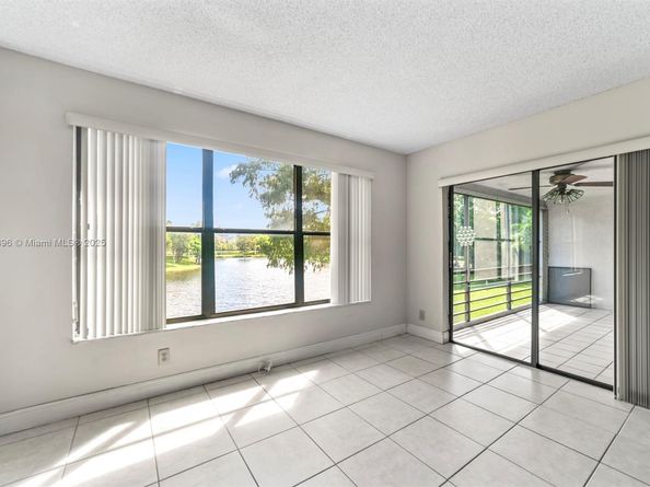 2311 S Cypress Bend Dr 217A, Pompano Beach FL 33069