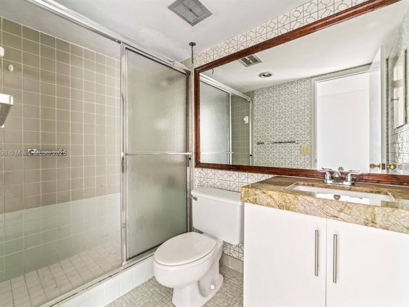 2311 S Cypress Bend Dr 217A, Pompano Beach FL 33069