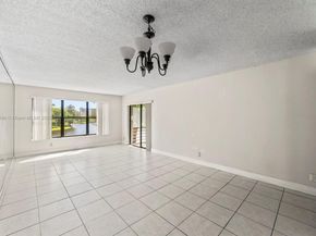 2311 S Cypress Bend Dr 217A, Pompano Beach FL 33069