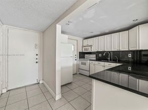 2311 S Cypress Bend Dr 217A, Pompano Beach FL 33069