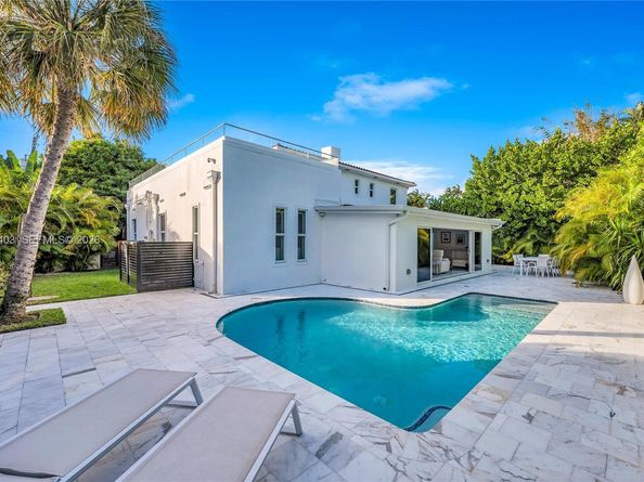 4321 Nautilus Dr, Miami Beach FL 33140
