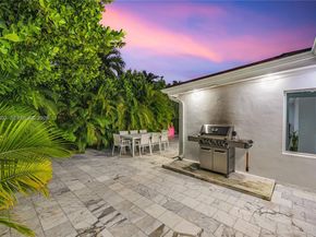 4321 Nautilus Dr, Miami Beach FL 33140