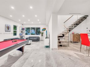 4321 Nautilus Dr, Miami Beach FL 33140