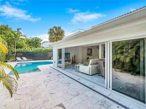 4321 Nautilus Dr, Miami Beach FL 33140