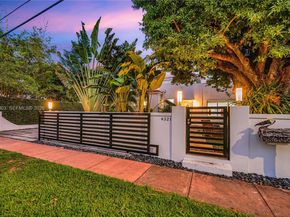 4321 Nautilus Dr, Miami Beach FL 33140