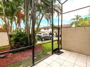 7111 SW 42nd Pl, Davie FL 33314