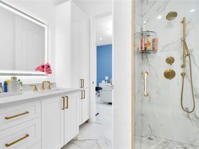 13341 SW 41st St, Miami FL 33175