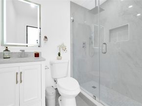 13341 SW 41st St, Miami FL 33175