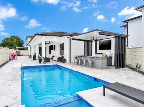 13341 SW 41st St, Miami FL 33175