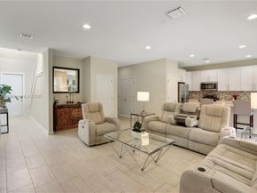 Undisclosed Address #A11871178, Hollywood FL 33021