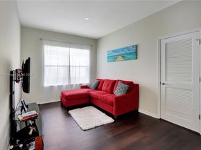 Undisclosed Address #A11871178, Hollywood FL 33021