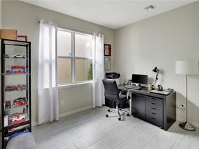 Undisclosed Address #A11871178, Hollywood FL 33021