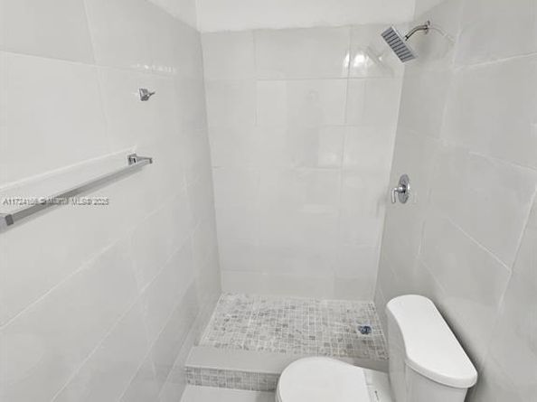 215 SW 19th Ave, Fort Lauderdale FL 33312