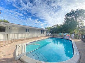 215 SW 19th Ave, Fort Lauderdale FL 33312