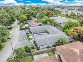 215 SW 19th Ave, Fort Lauderdale FL 33312
