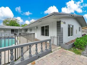 215 SW 19th Ave, Fort Lauderdale FL 33312