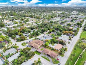 215 SW 19th Ave, Fort Lauderdale FL 33312