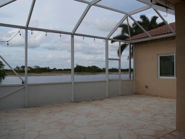 1380 Meadows Blvd, Weston FL 33327